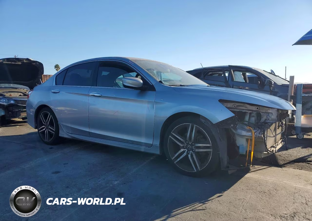 2017 Honda Accord Sport VIN:1HGCR2F52HA032814 - 4