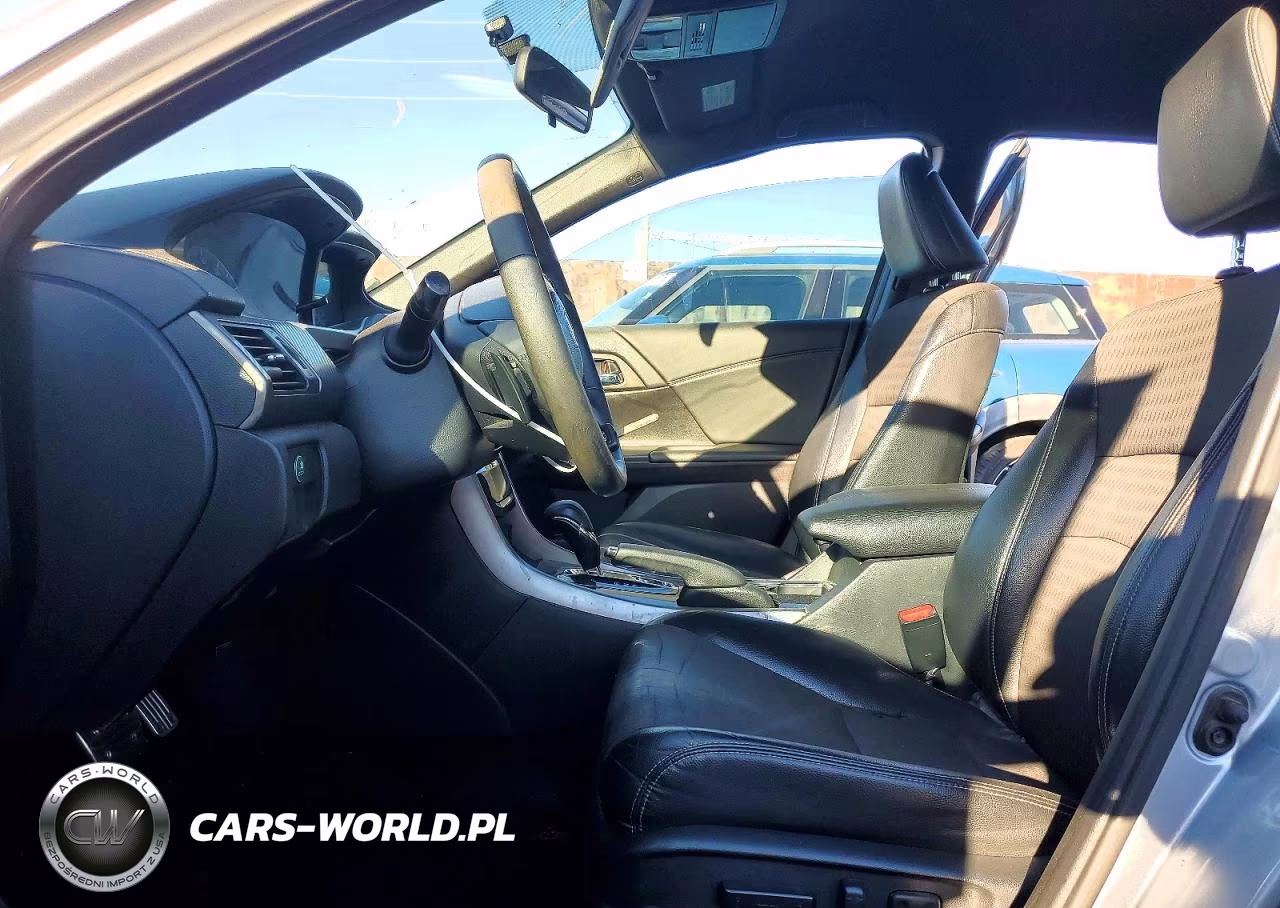 2017 Honda Accord Sport VIN:1HGCR2F52HA032814 - 7