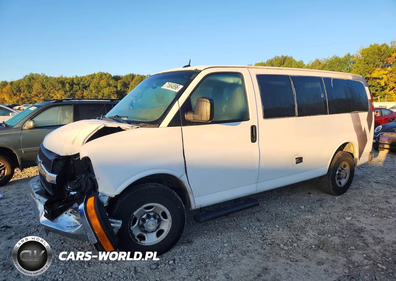 2015 Chevrolet Express G3500 Lt VIN:1GAZGYFG2F1131433 - 1