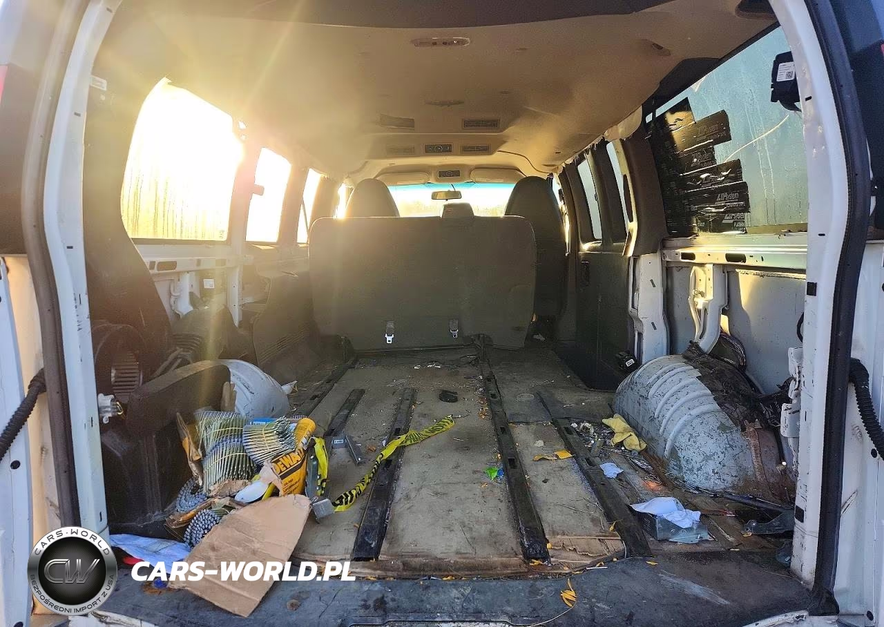 2015 Chevrolet Express G3500 Lt VIN:1GAZGYFG2F1131433 - 10
