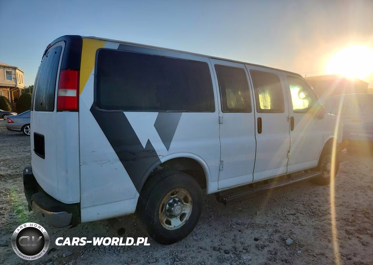 2015 Chevrolet Express G3500 Lt VIN:1GAZGYFG2F1131433 - 3