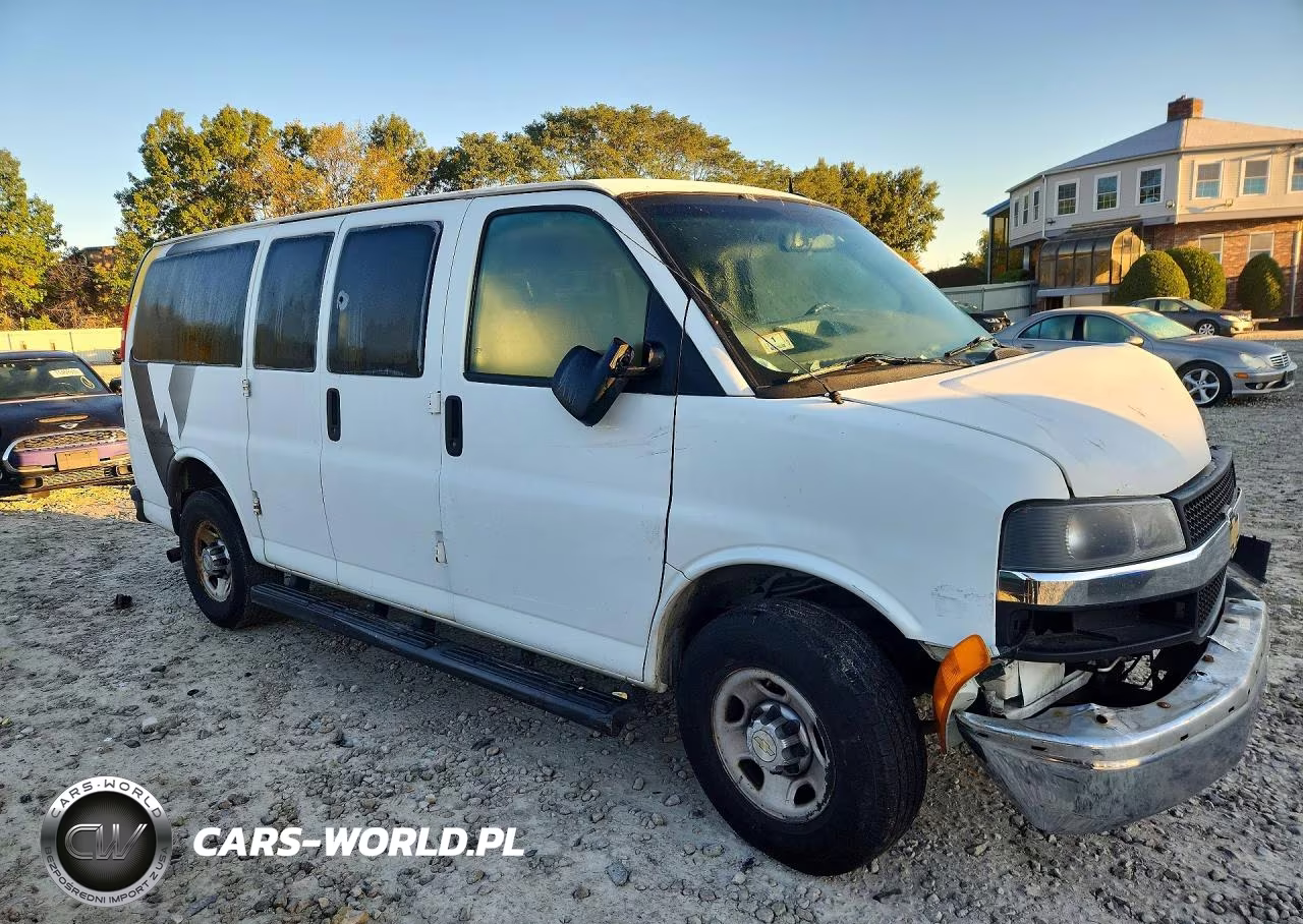 2015 Chevrolet Express G3500 Lt VIN:1GAZGYFG2F1131433 - 4