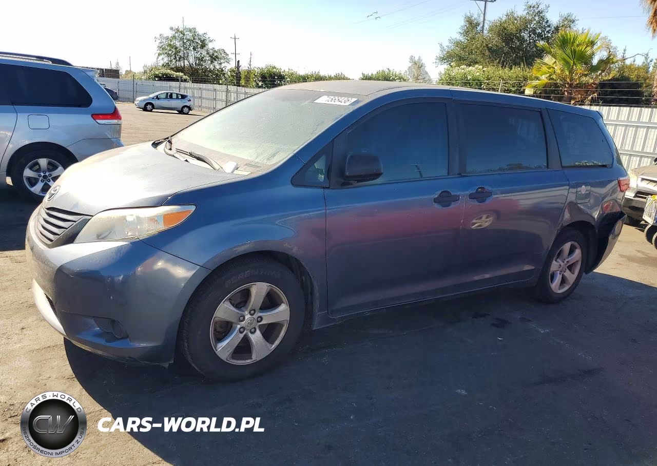 2015 Toyota Sienna L 7-Passenger