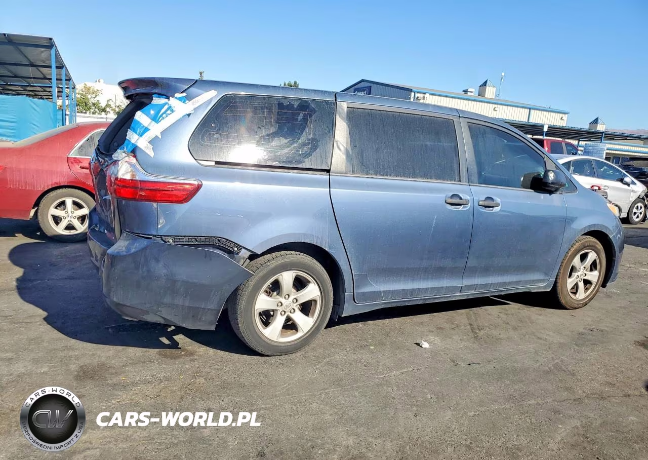 2015 Toyota Sienna L 7-Passenger VIN:5TDZK3DC6FS556276 - 3