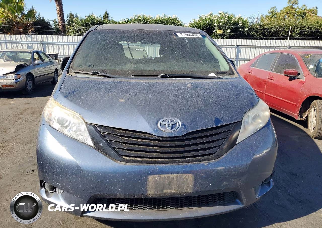 2015 Toyota Sienna L 7-Passenger VIN:5TDZK3DC6FS556276 - 5