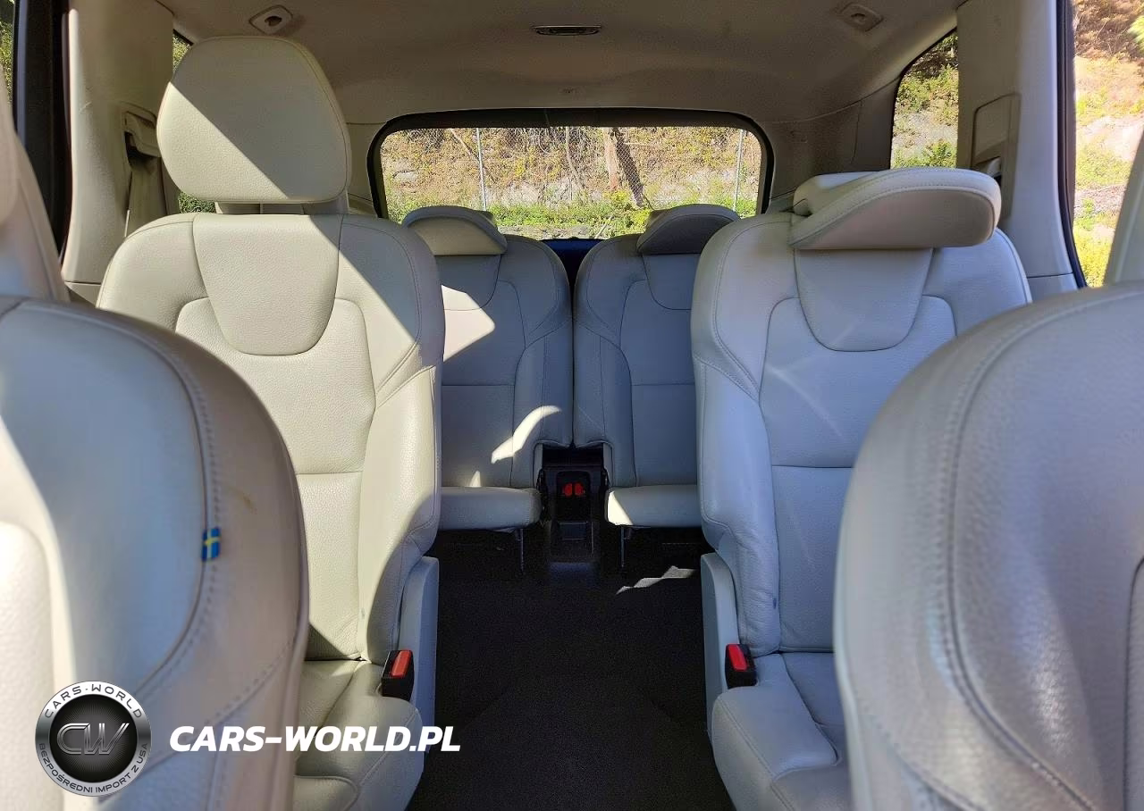 2021 Volvo Xc90 T6 Momentum VIN:YV4A221K4M1734941 - 10
