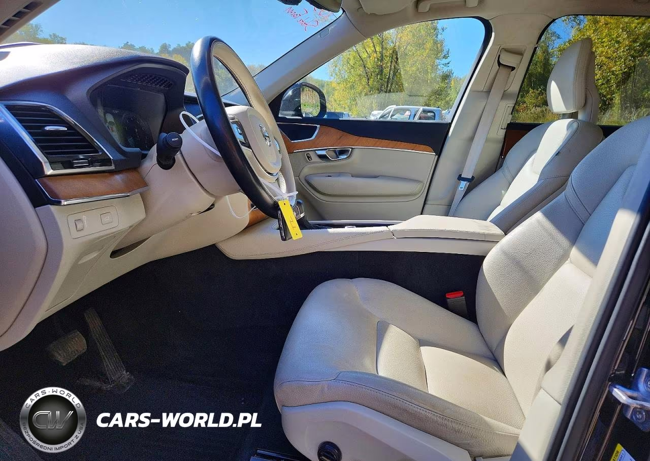 2021 Volvo Xc90 T6 Momentum VIN:YV4A221K4M1734941 - 7