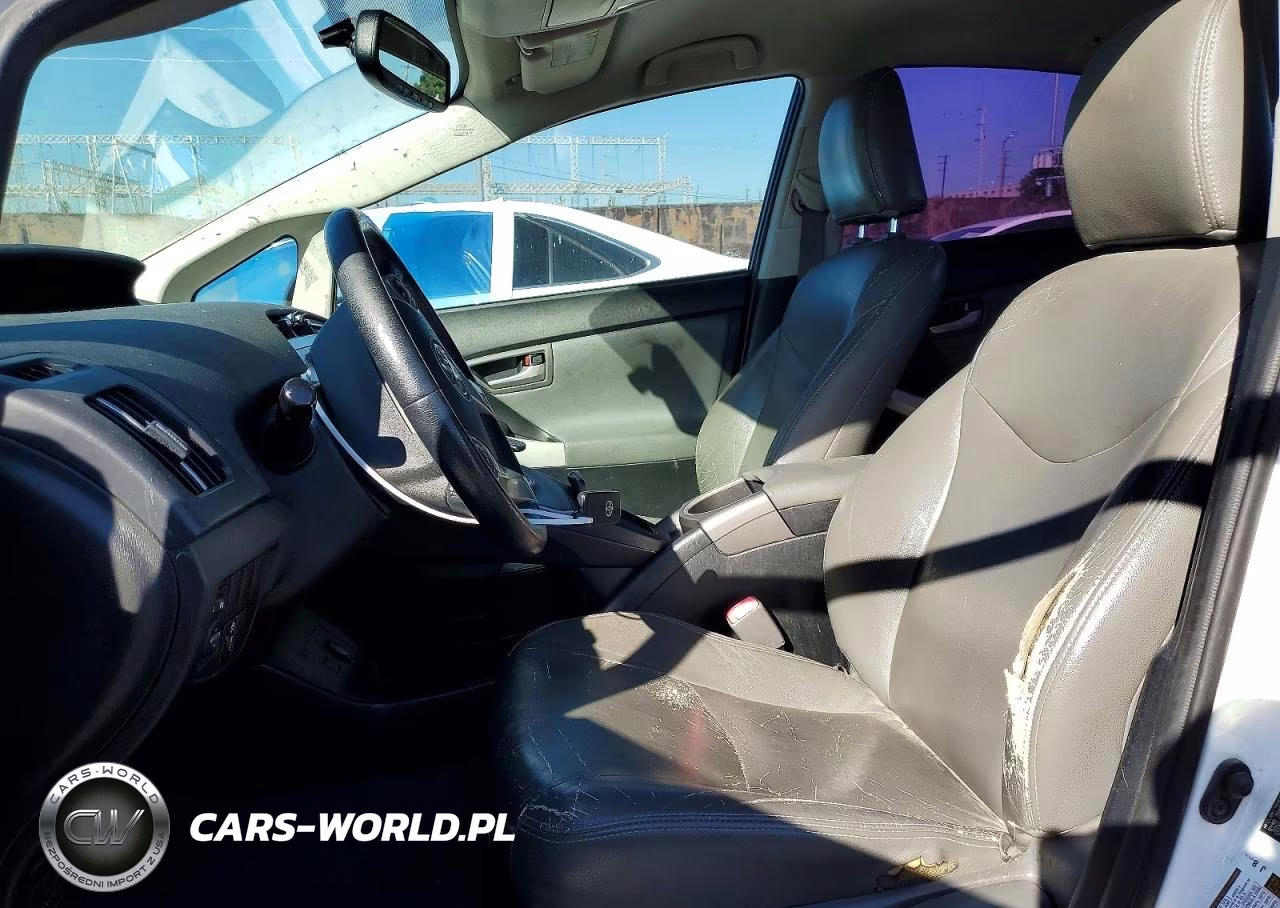 2012 Toyota Prius Three VIN:JTDKN3DU6C5404775 - 7