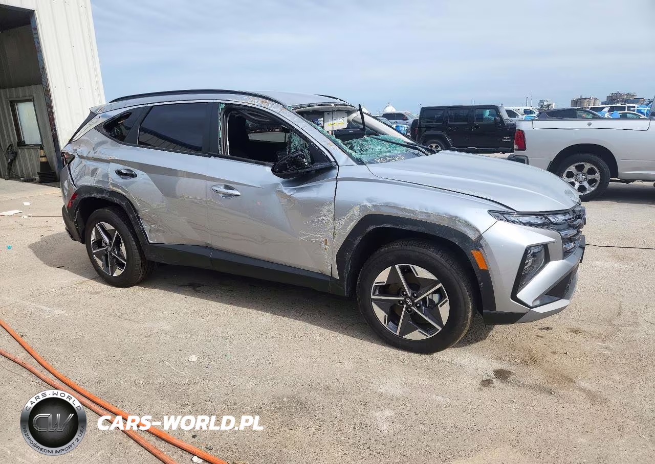 2026 Hyundai Tucson Sel VIN:5NMJBCDEXTH748491 - 4