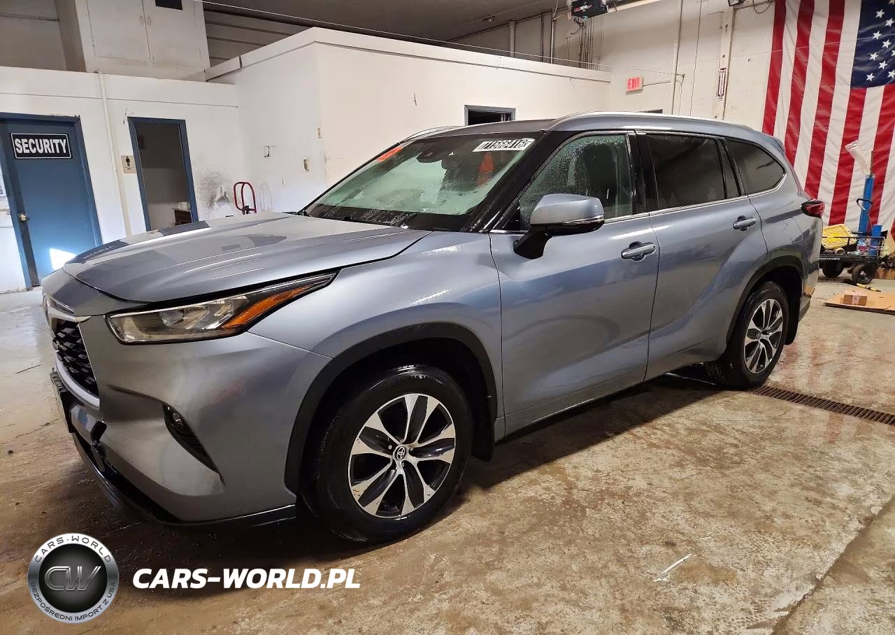 2020 Toyota Highlander Xle – zdjęcie 1 z 13