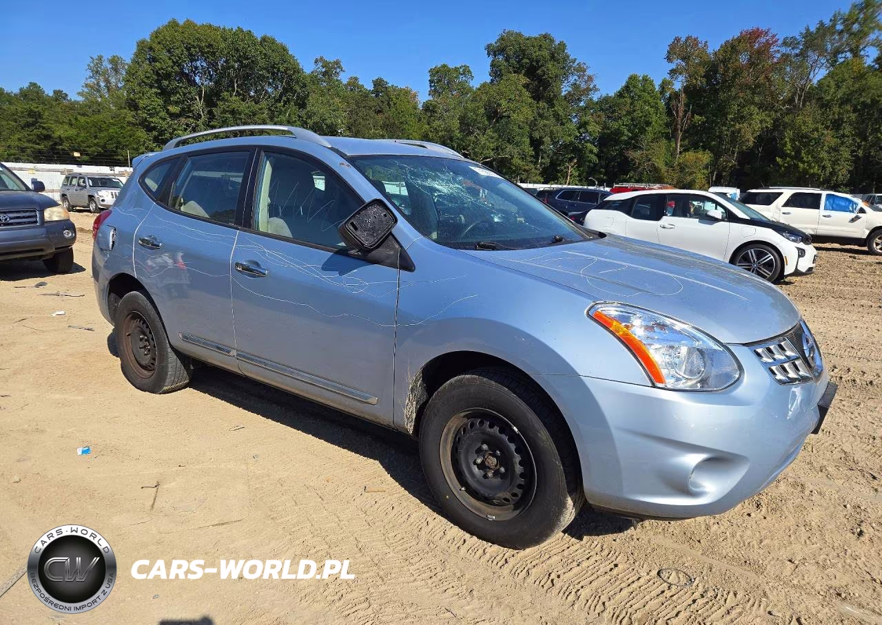 2014 Nissan Rogue Select S VIN:JN8AS5MV1EW204400 - 4