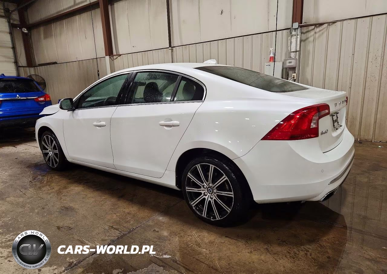 2018 Volvo S60 Inscription VIN:LYV402TK3JB185806 - 2