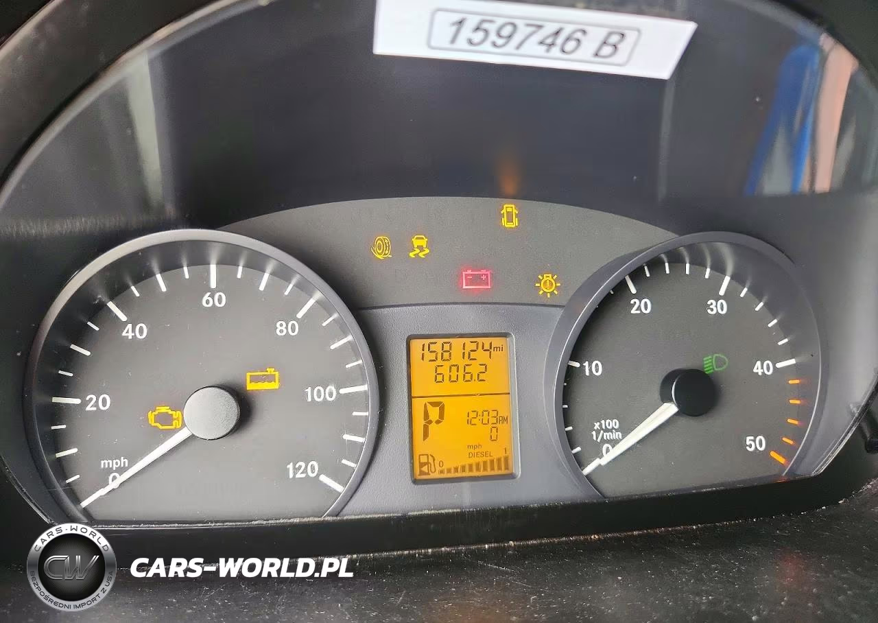 2018 Mercedes-Benz Sprinter 2500 VIN:WDZPE8CD8JP618219 - 9
