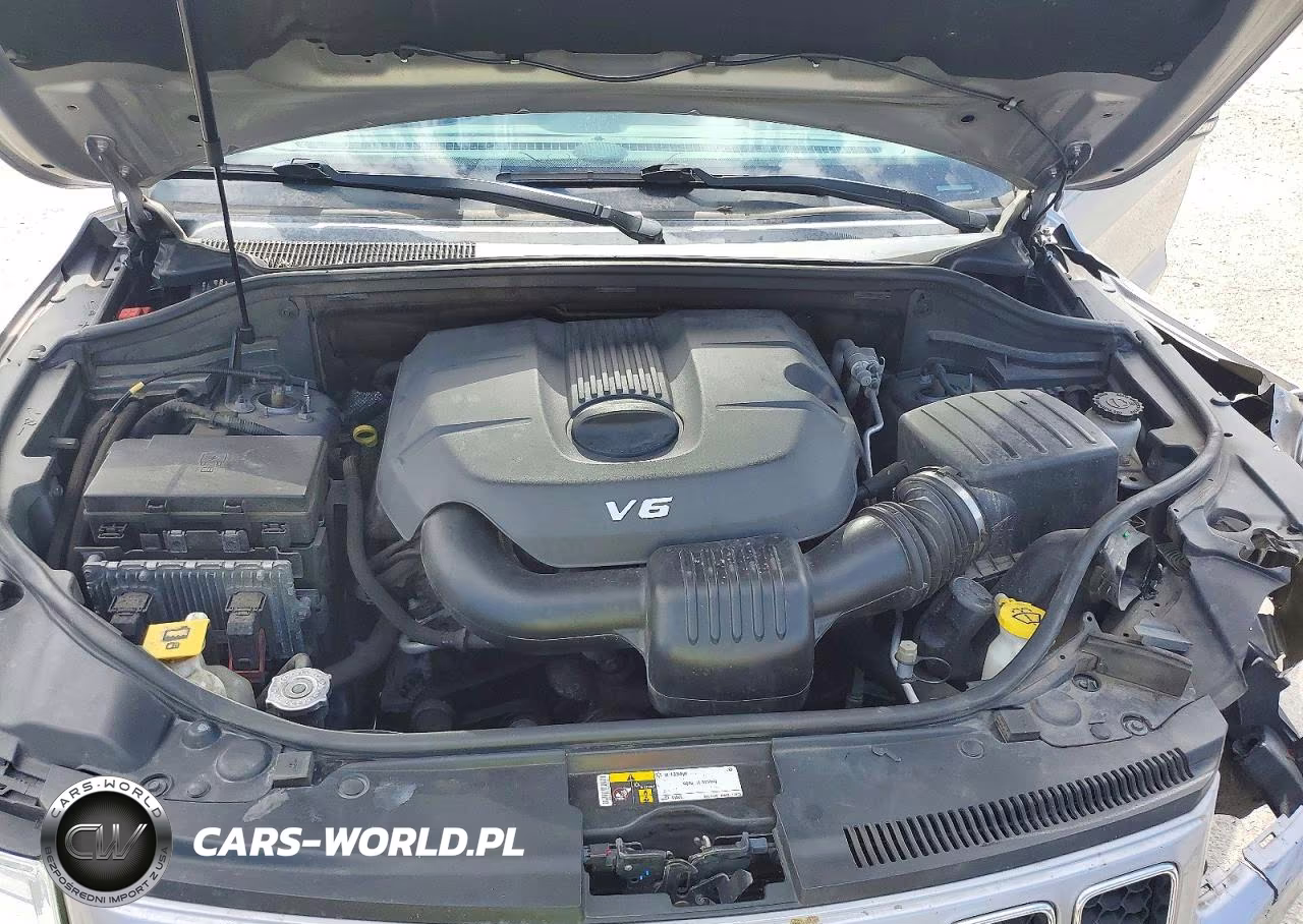 2015 Jeep Grand Cherokee Overland VIN:1C4RJFCGXFC726942 - 12