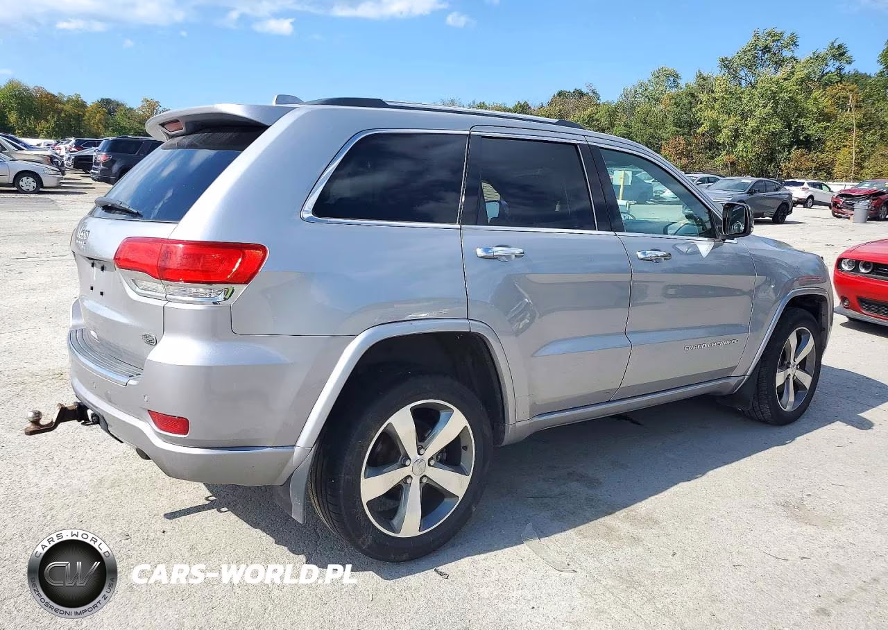 2015 Jeep Grand Cherokee Overland VIN:1C4RJFCGXFC726942 - 3