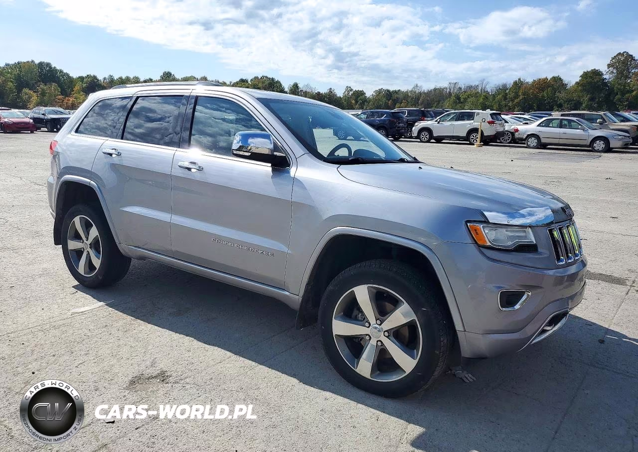 2015 Jeep Grand Cherokee Overland VIN:1C4RJFCGXFC726942 - 4