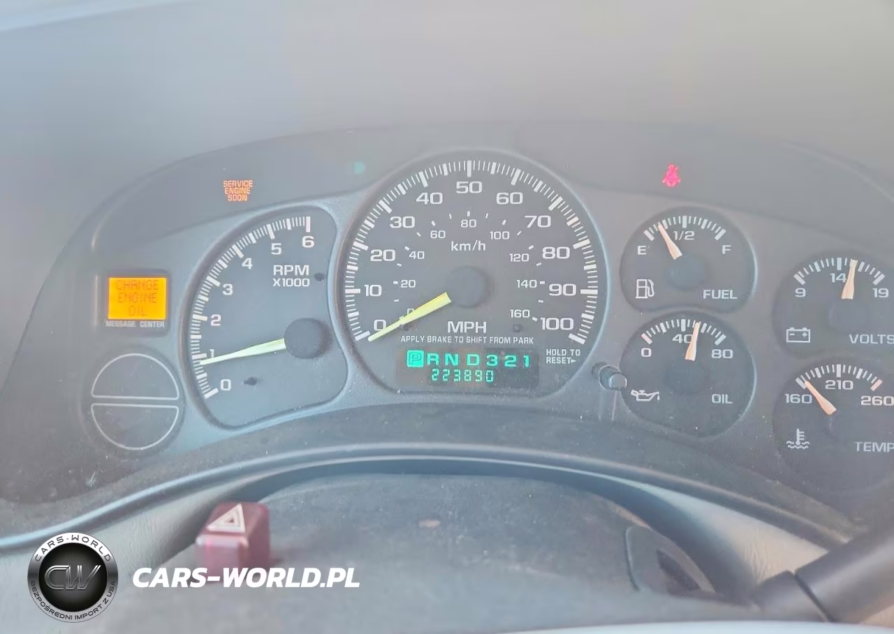1999 Chevrolet Silverado K1500 VIN:1GCEK19T3XZ201724 - 9