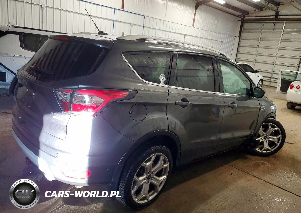 2017 Ford Escape Titanium VIN:1FMCU9J93HUA78713 - 3