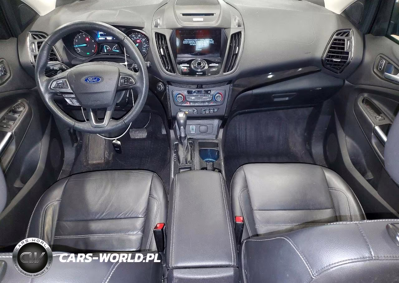 2017 Ford Escape Titanium VIN:1FMCU9J93HUA78713 - 8