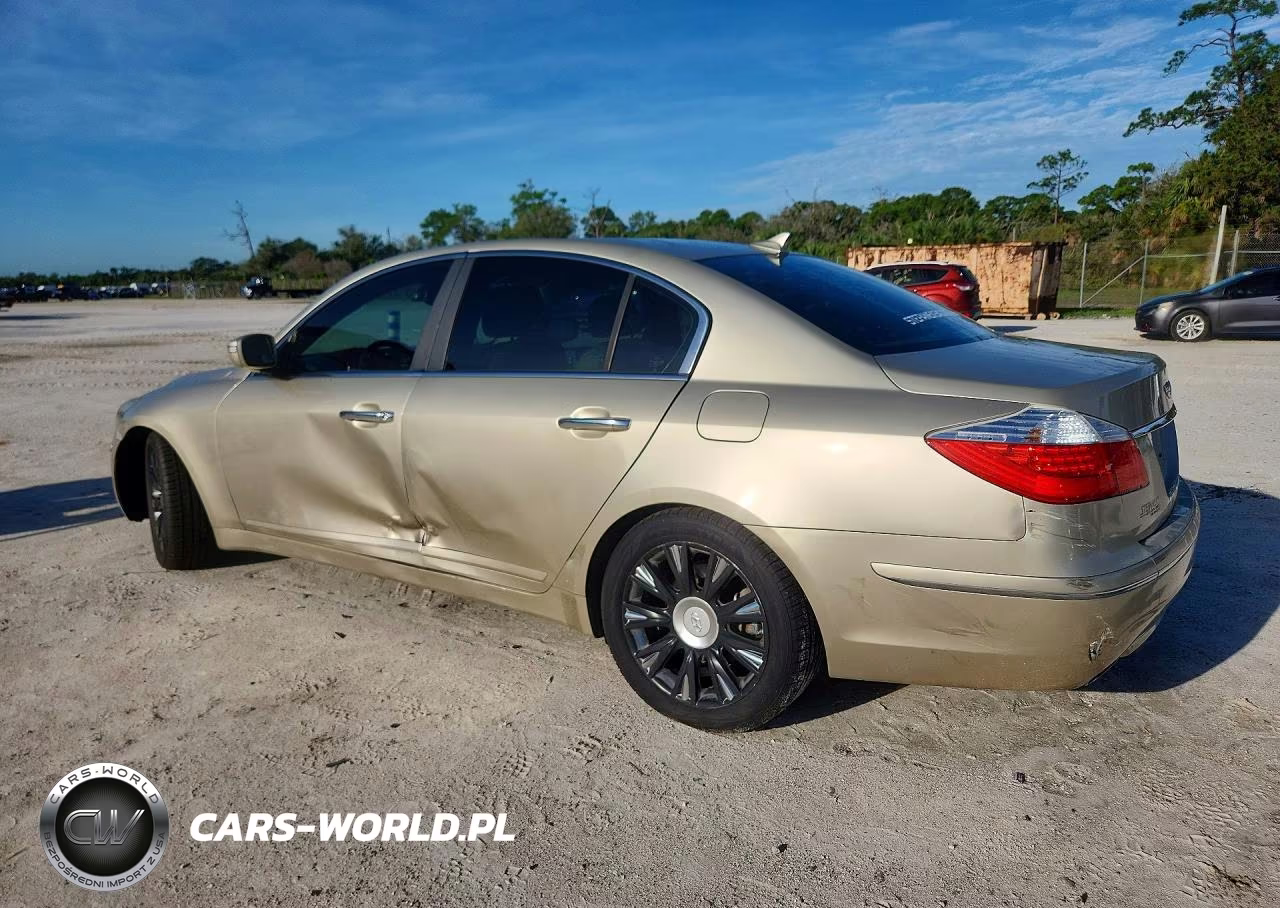 2010 Hyundai Genesis 3.8L VIN:KMHGC4DE7AU075769 - 2