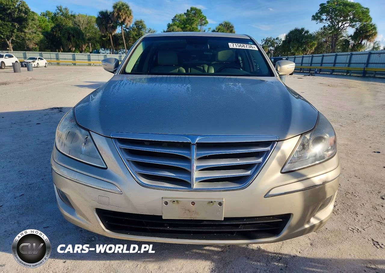 2010 Hyundai Genesis 3.8L VIN:KMHGC4DE7AU075769 - 5
