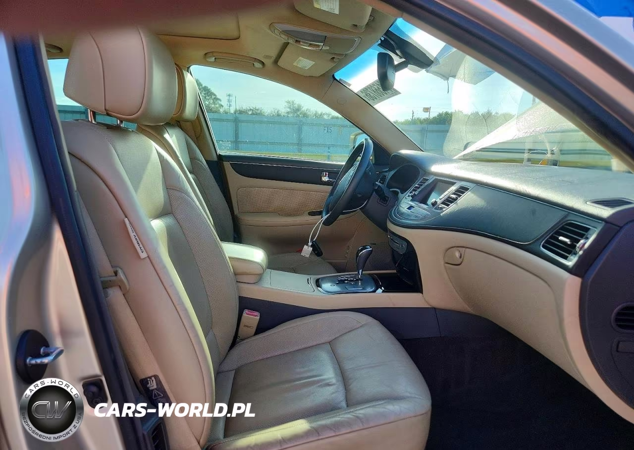 2010 Hyundai Genesis 3.8L VIN:KMHGC4DE7AU075769 - 7