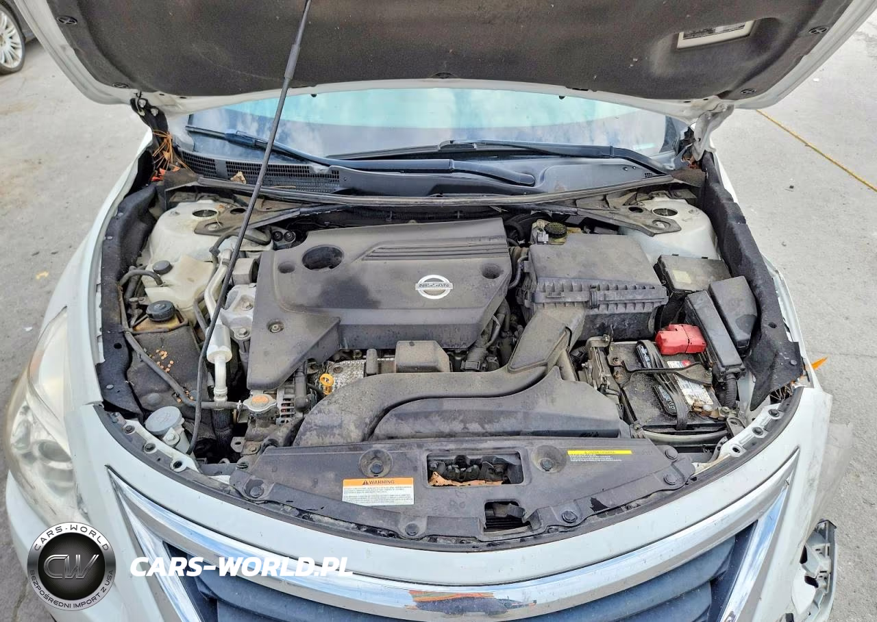2014 Nissan Altima 2.5 S VIN:1N4AL3AP3EN351588 - 11