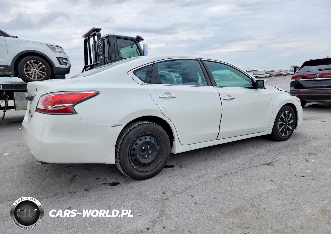 2014 Nissan Altima 2.5 S VIN:1N4AL3AP3EN351588 - 3