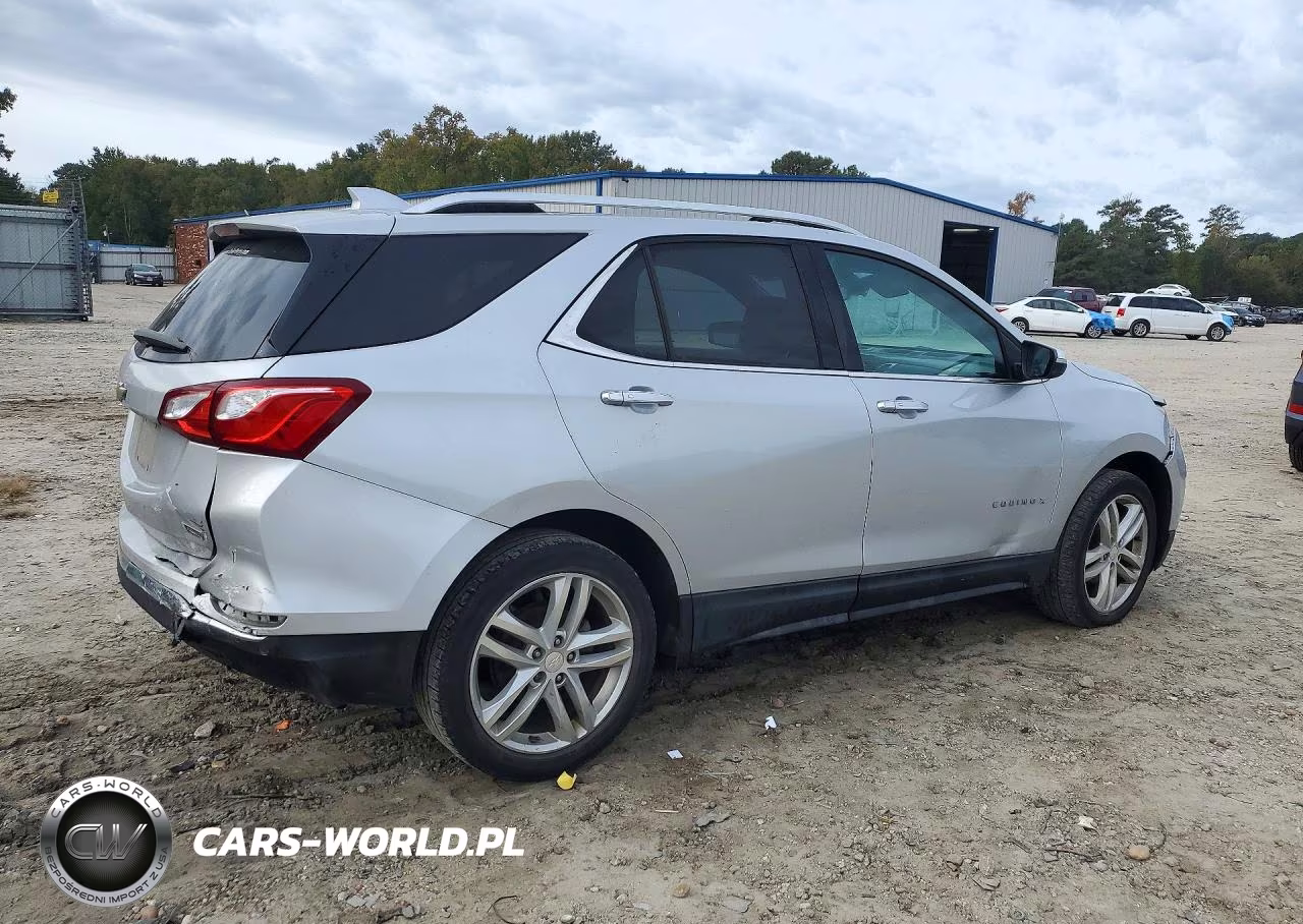 2018 Chevrolet Equinox Premier VIN:2GNAXMEV1J6109806 - 3