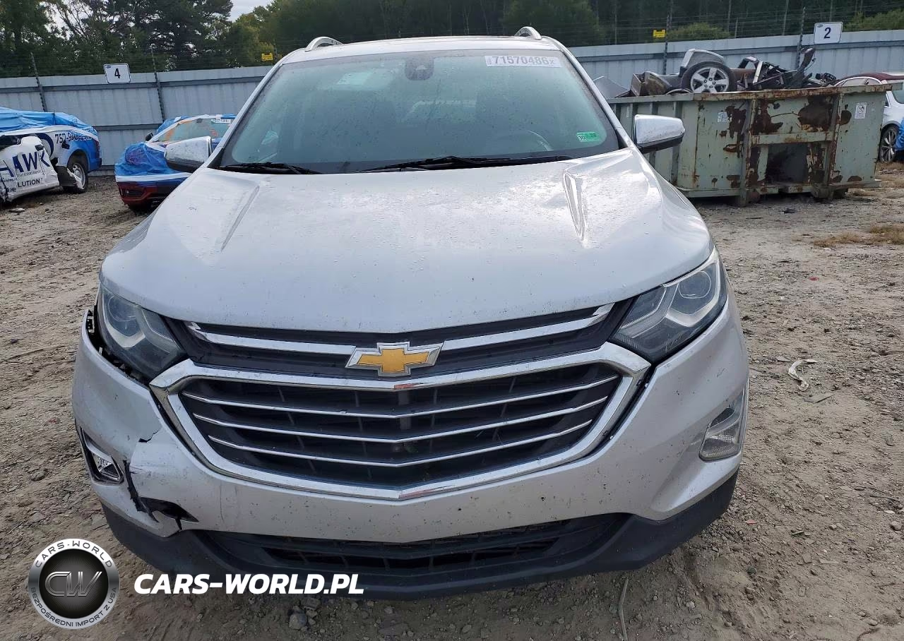 2018 Chevrolet Equinox Premier VIN:2GNAXMEV1J6109806 - 5