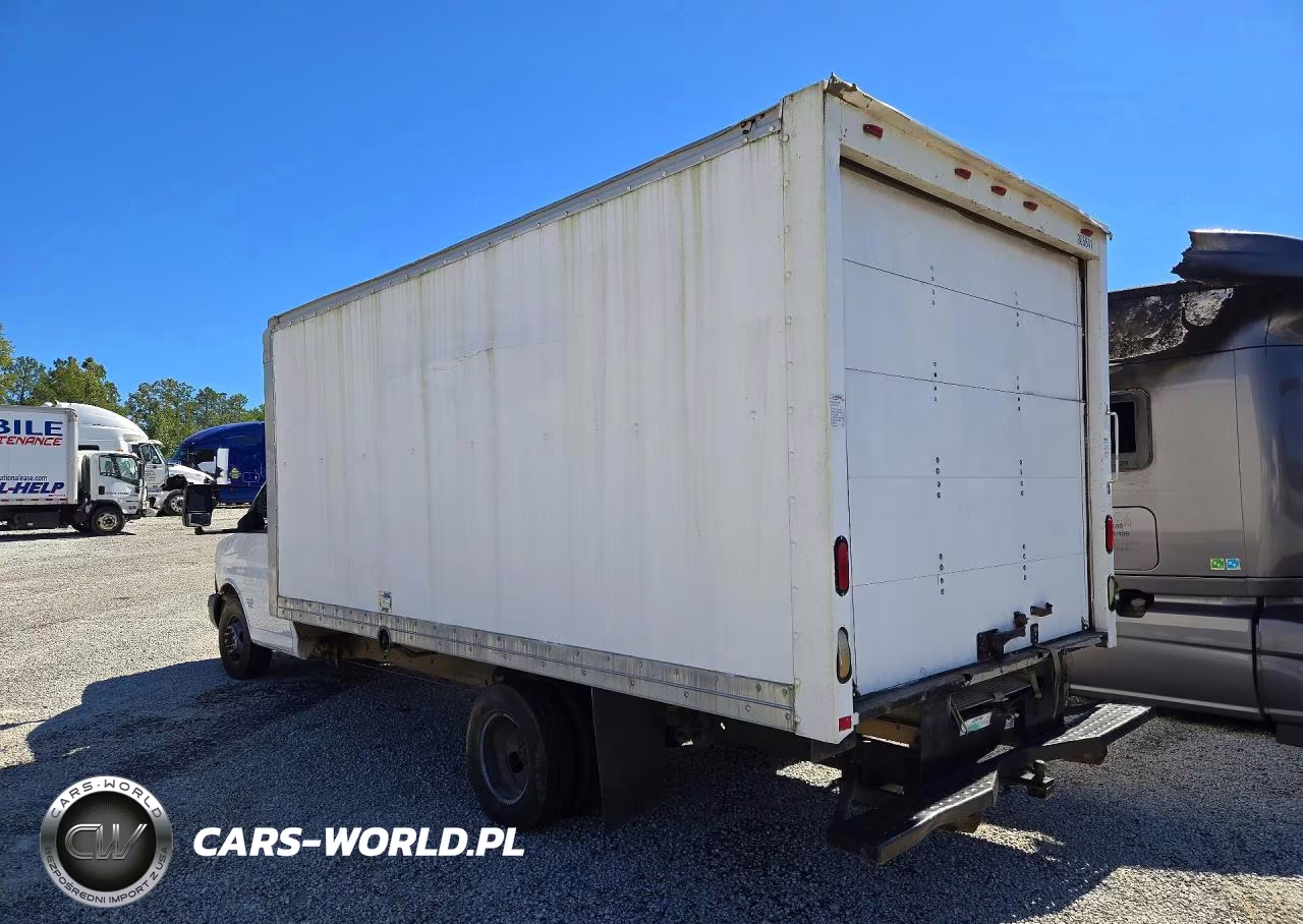 2008 GMC Savana G3500 VIN:1GDJG31C681909453 - 2