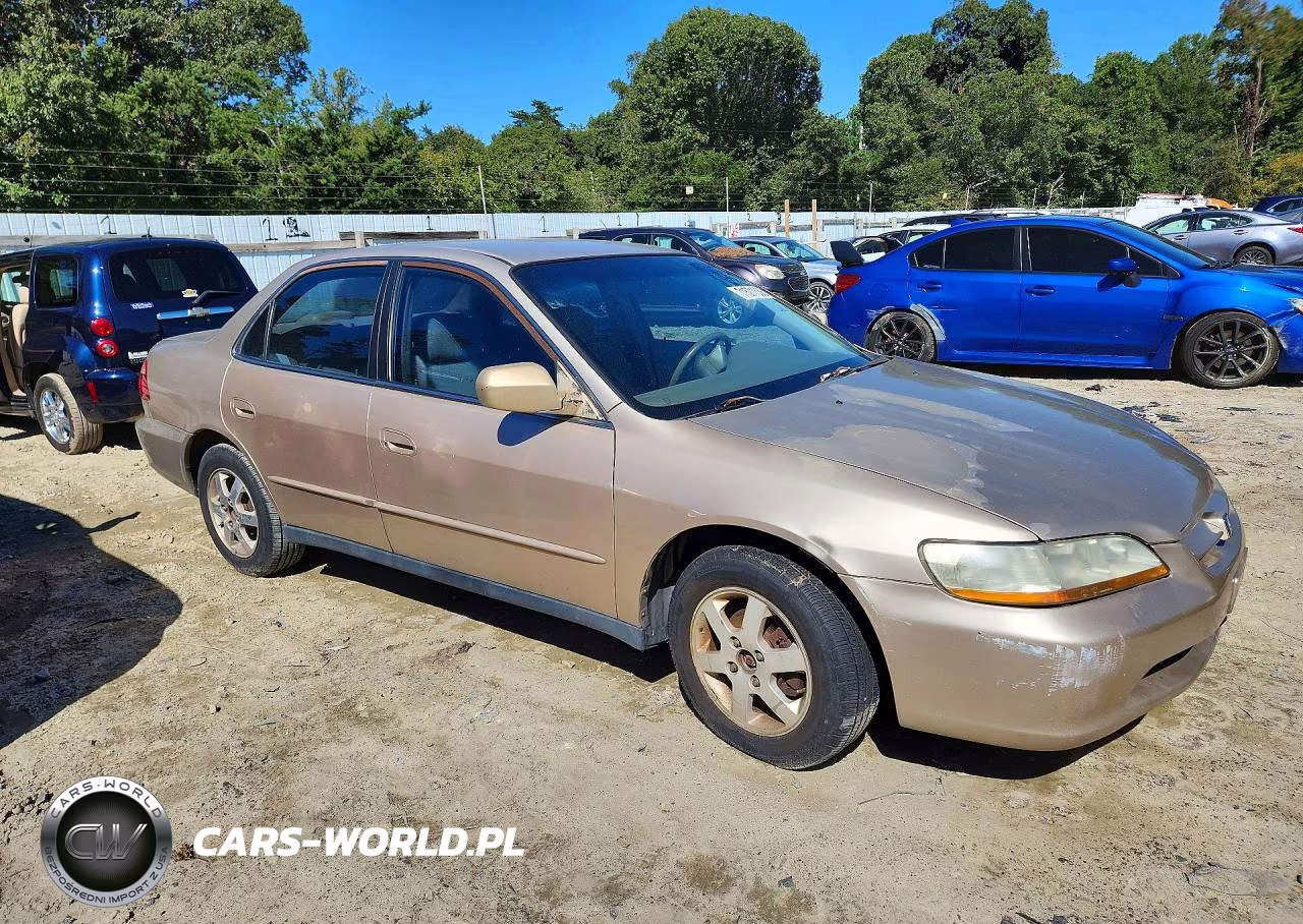 2000 Honda Accord Se VIN:1HGCG6693YA075154 - 4