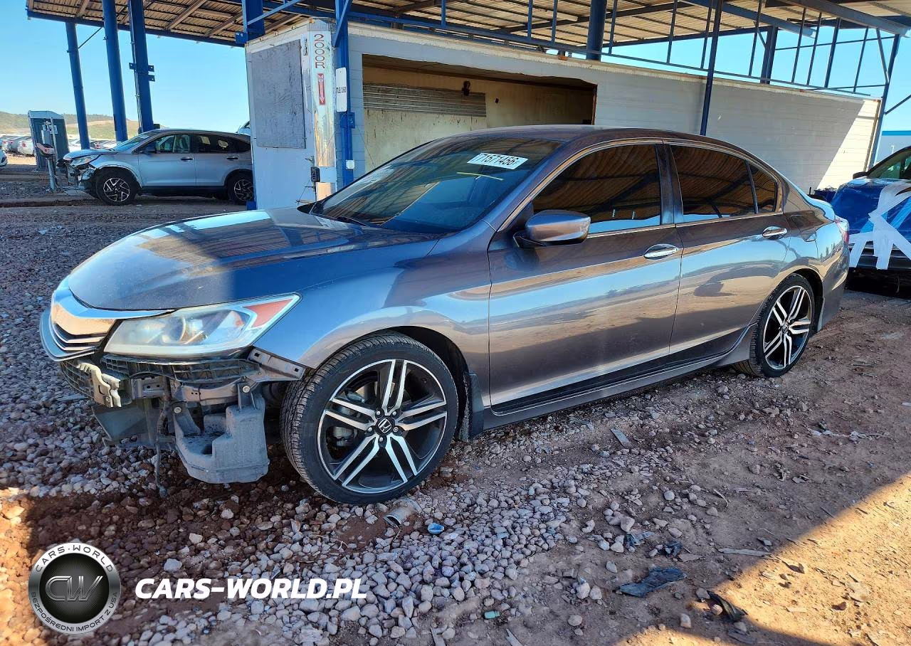 2017 Honda Accord Sport VIN:1HGCR2F59HA112482 - 1