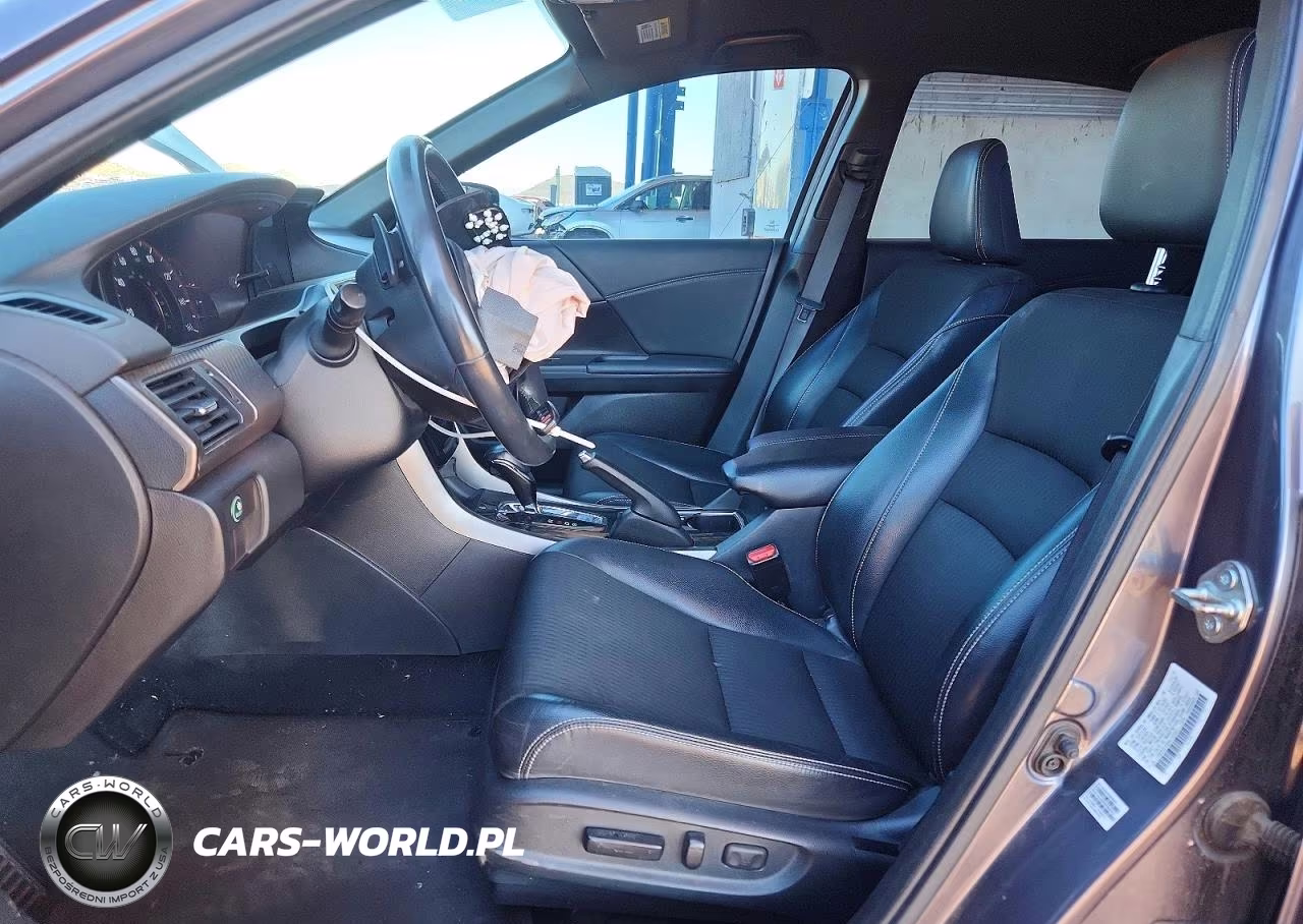2017 Honda Accord Sport VIN:1HGCR2F59HA112482 - 7