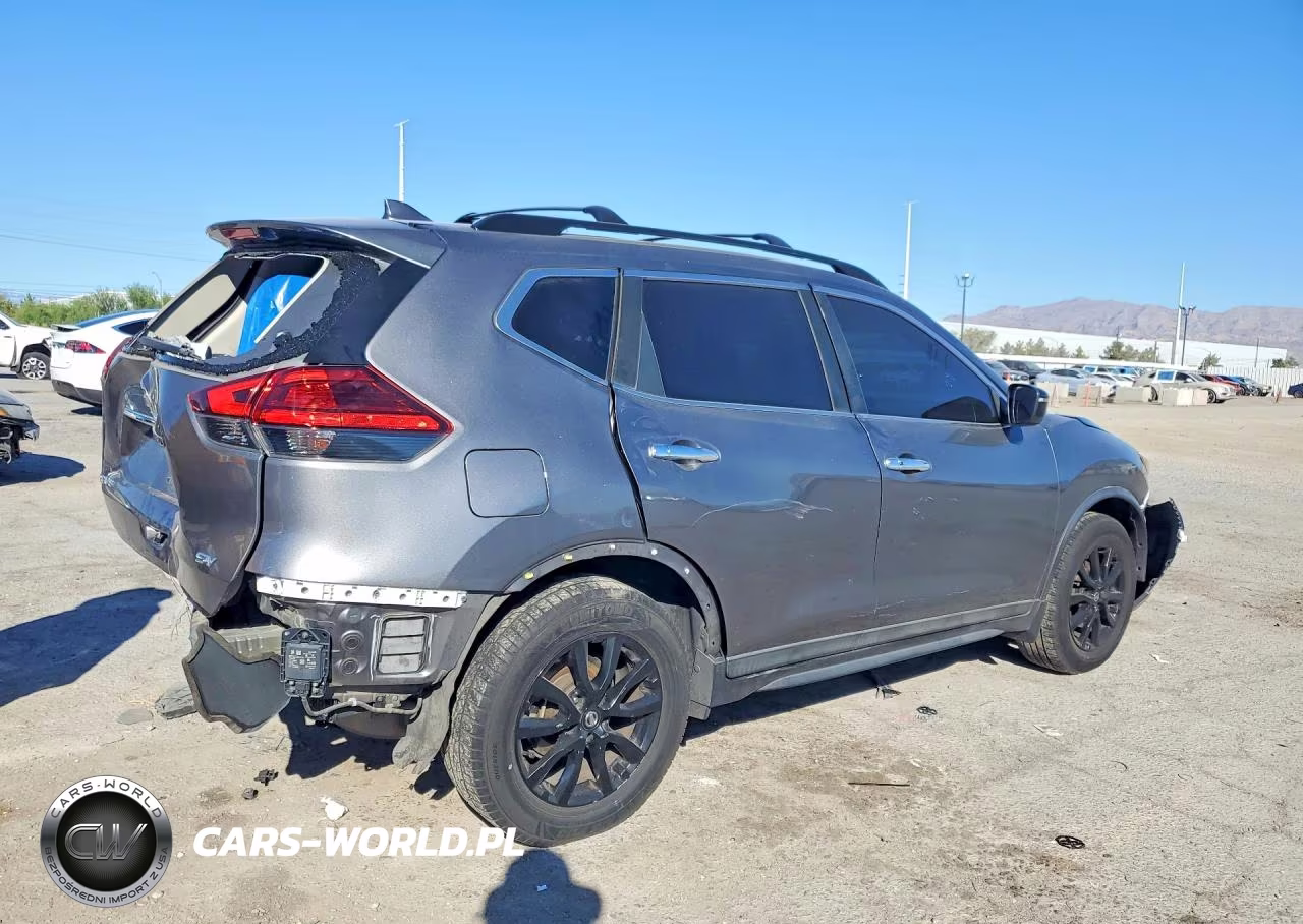 2017 Nissan Rogue Sv VIN:5N1AT2MT8HC814964 - 3