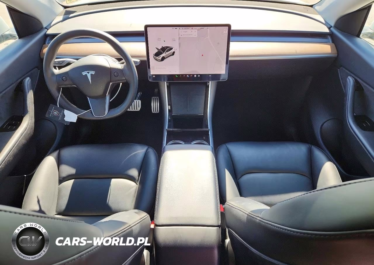 2020 Tesla Model Y VIN:5YJYGDEF0LF009919 - 8