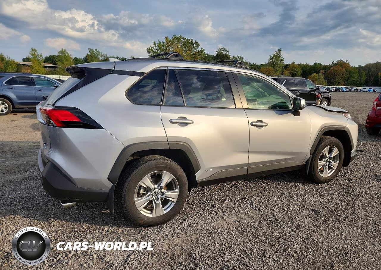 2025 Toyota Rav4 Hybrid Xle VIN:JTMRWRFV1SD290967 - 3