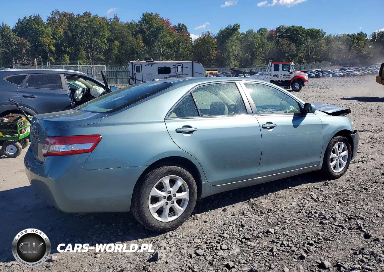 2011 Toyota Camry Le VIN:4T1BF3EK6BU659727 - 3