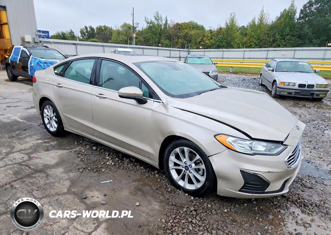 2019 Ford Fusion Se VIN:3FA6P0HD6KR280738 - 4
