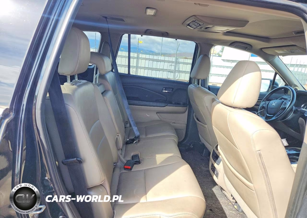 2016 Honda Pilot Touring VIN:5FNYF6H96GB094467 - 11