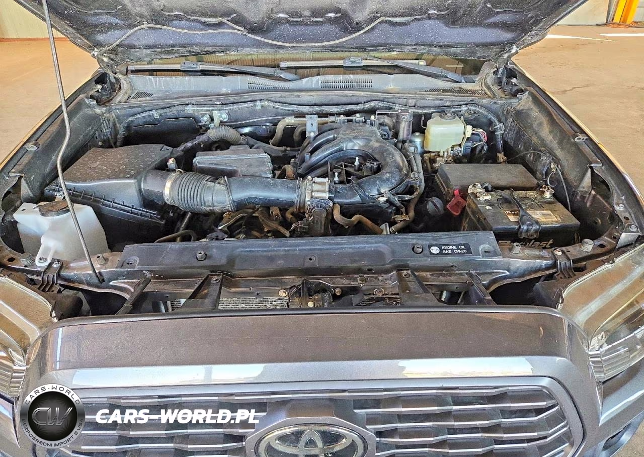 2018 Toyota Tacoma Trd Off-Road VIN:3TMDZ5BN6JM042135 - 11