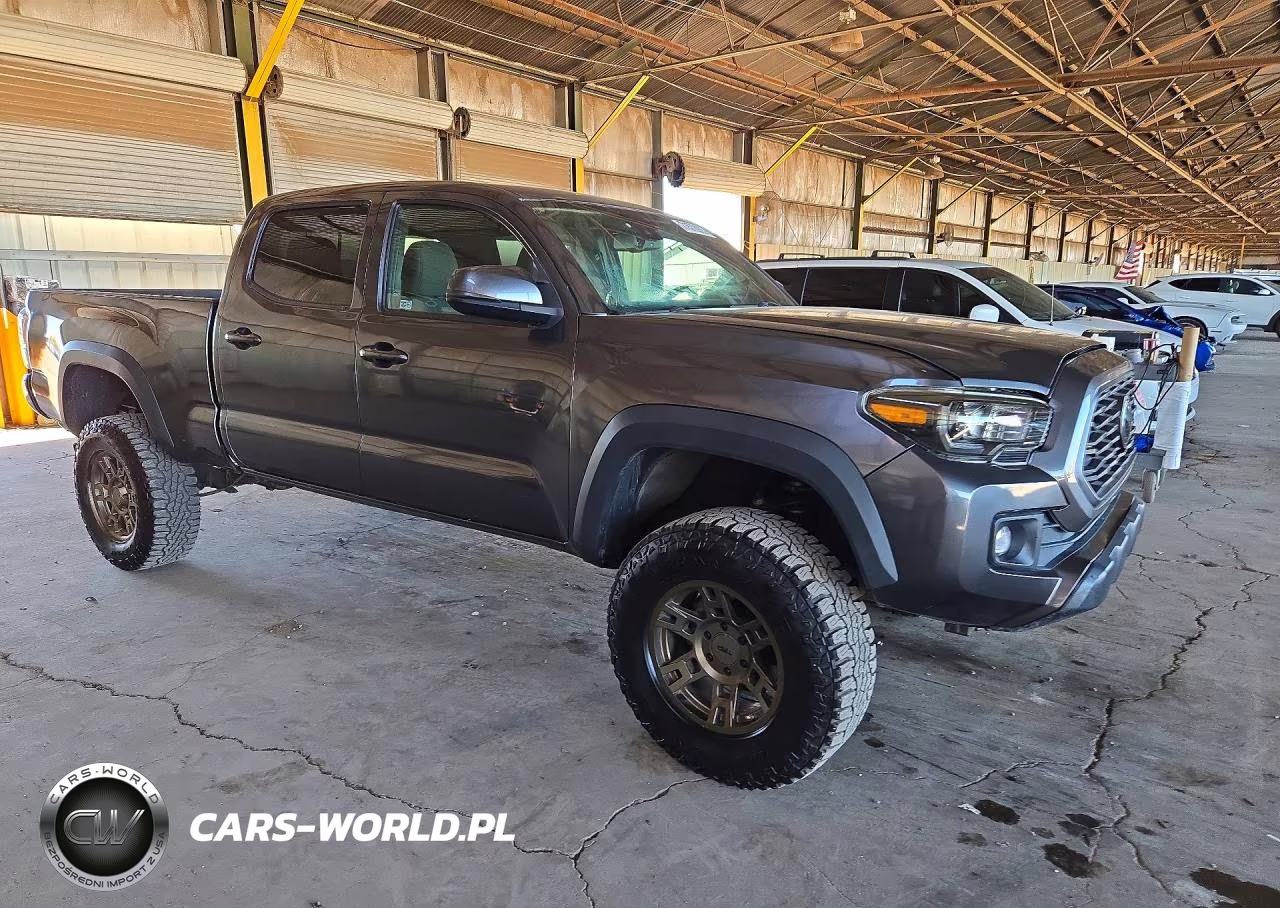 2018 Toyota Tacoma Trd Off-Road VIN:3TMDZ5BN6JM042135 - 4