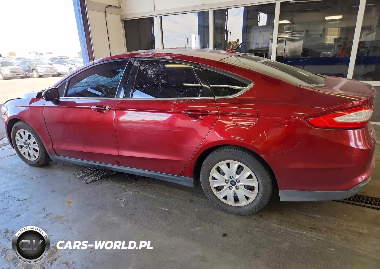 2013 Ford Fusion S VIN:3FA6P0G71DR344473 - 2