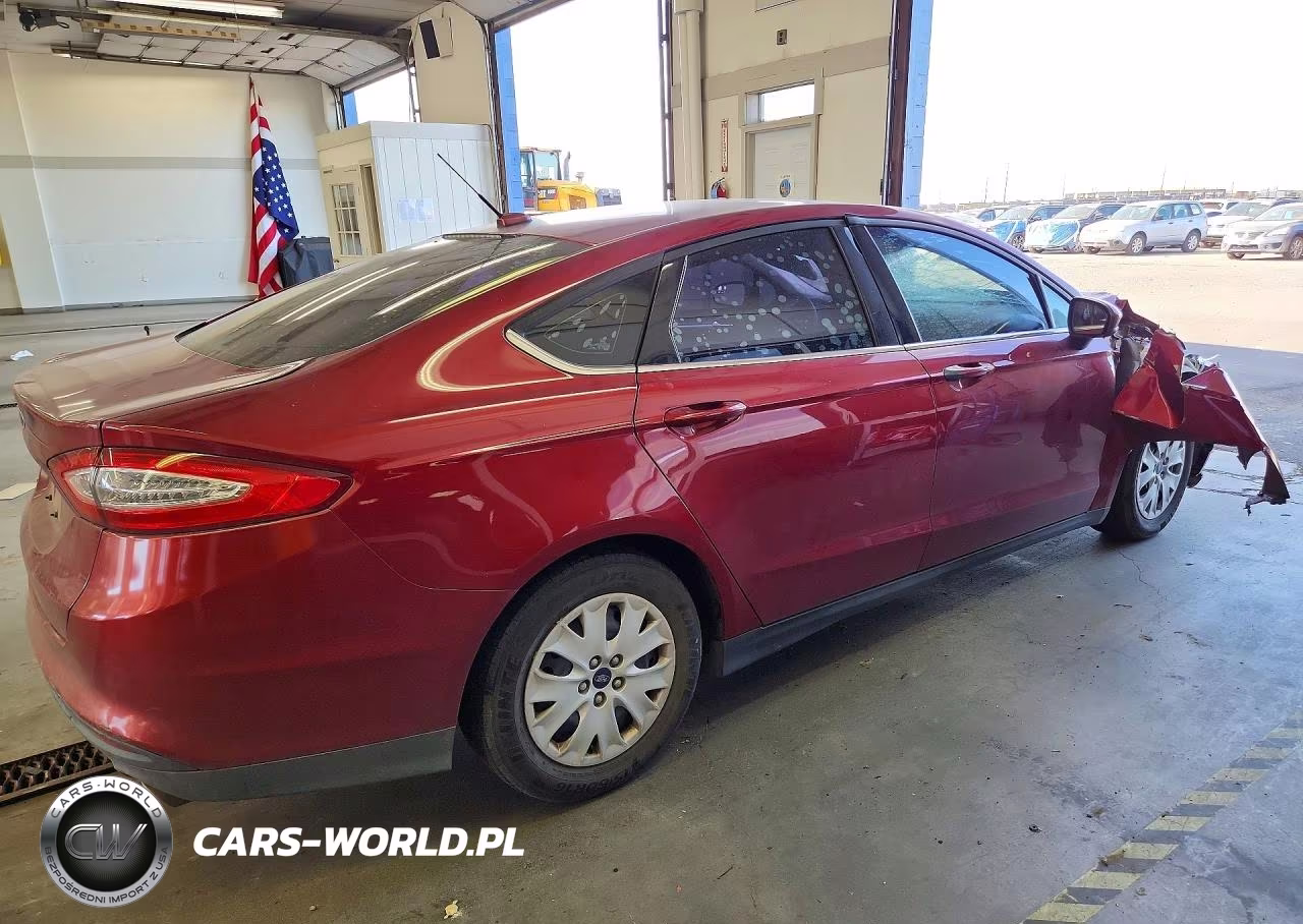 2013 Ford Fusion S VIN:3FA6P0G71DR344473 - 3