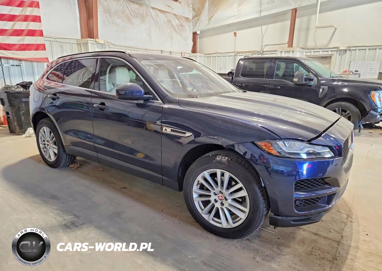 2019 Jaguar F-Pace Prestige VIN:SADCK2FX9KA601044 - 4