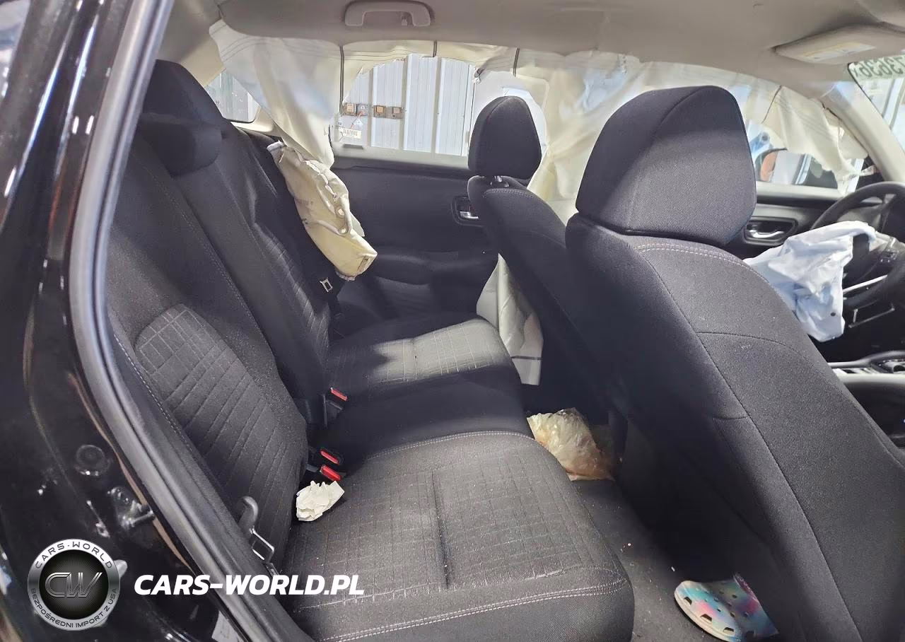 2025 Honda Hr-V Lx VIN:3CZRZ2H31SM783704 - 11