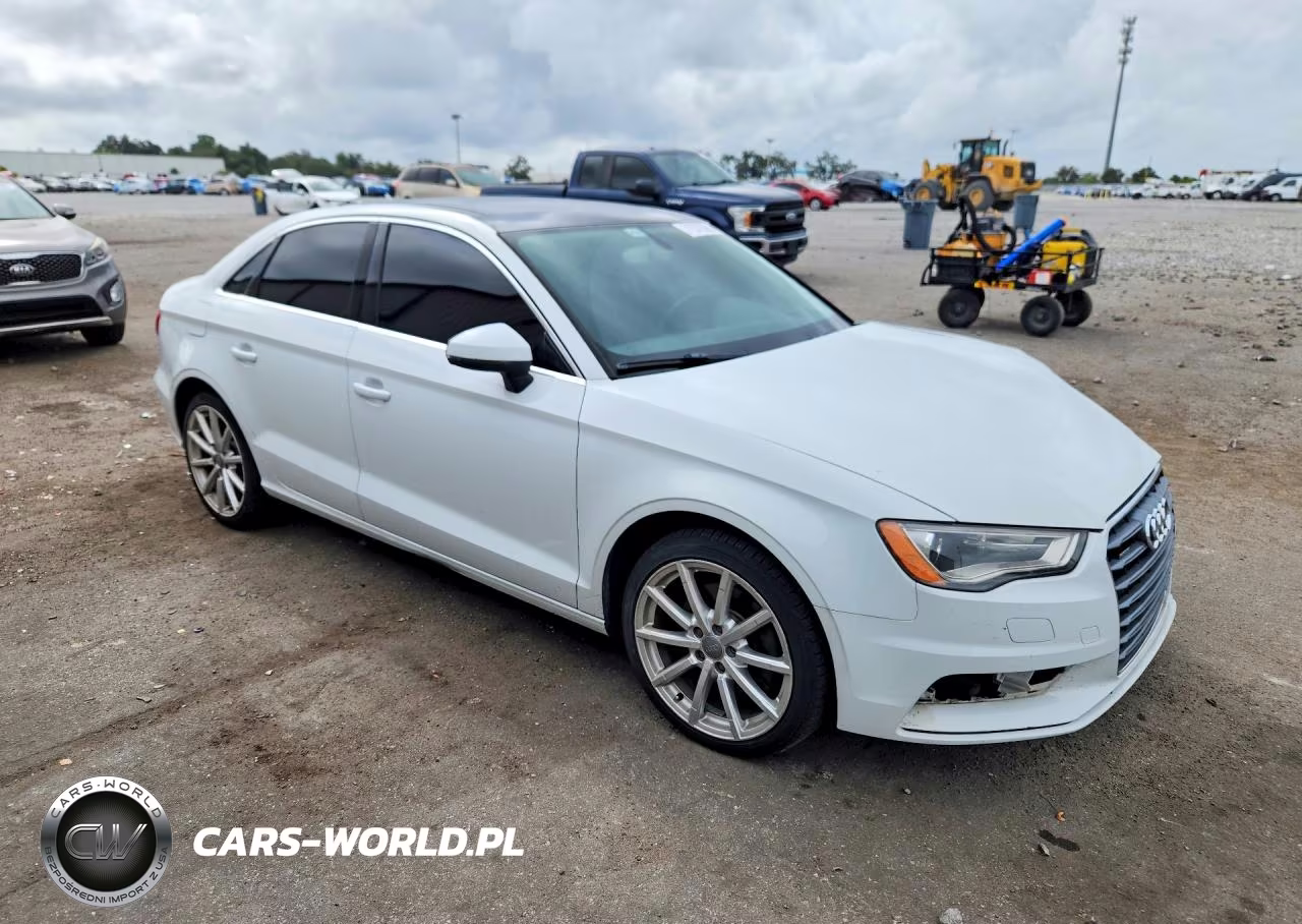2015 Audi A3 Premium VIN:WAUBFGFF9F1015298 - 4