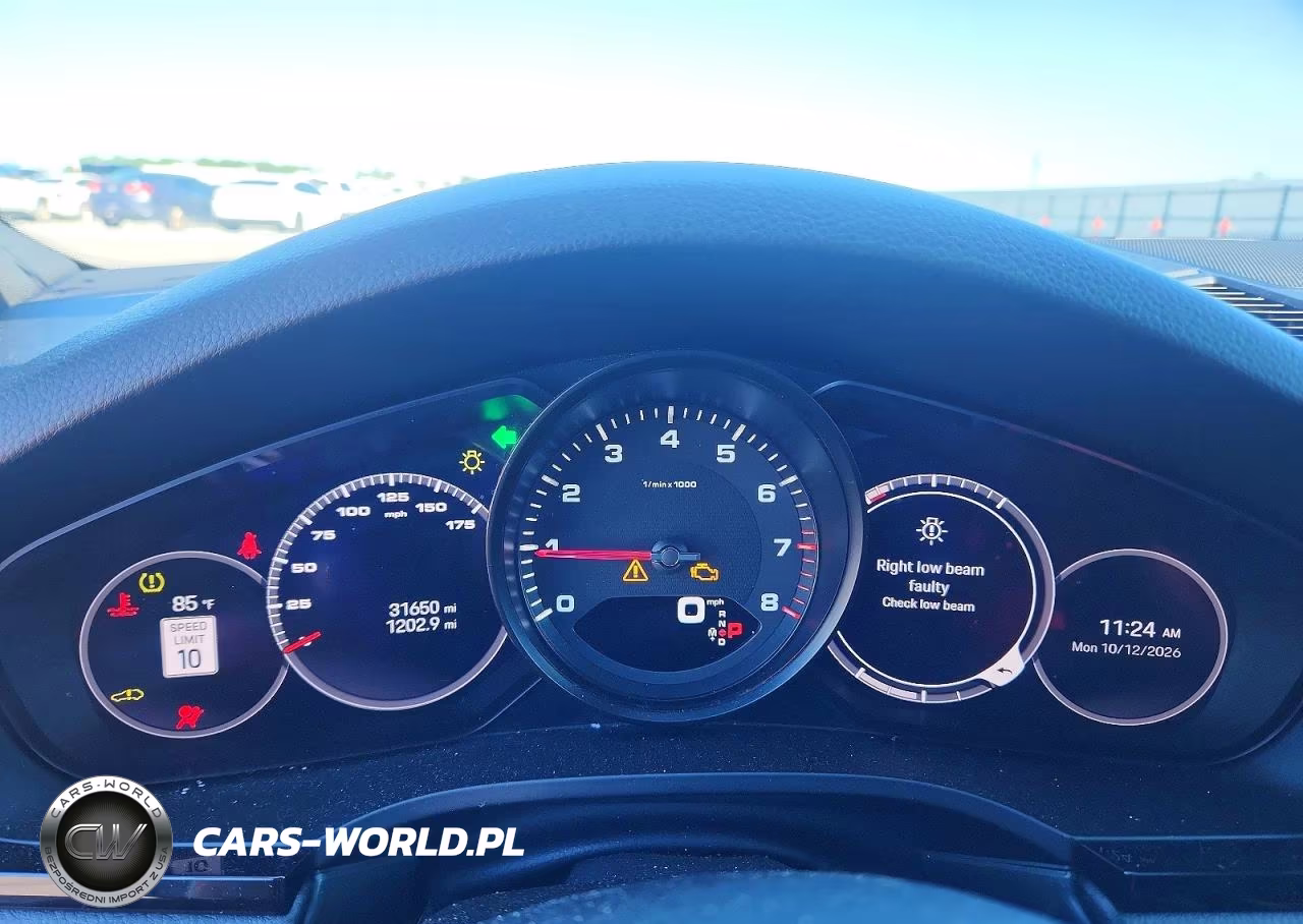 2023 Porsche Cayenne Base VIN:WP1AA2AY9PDA10951 - 9
