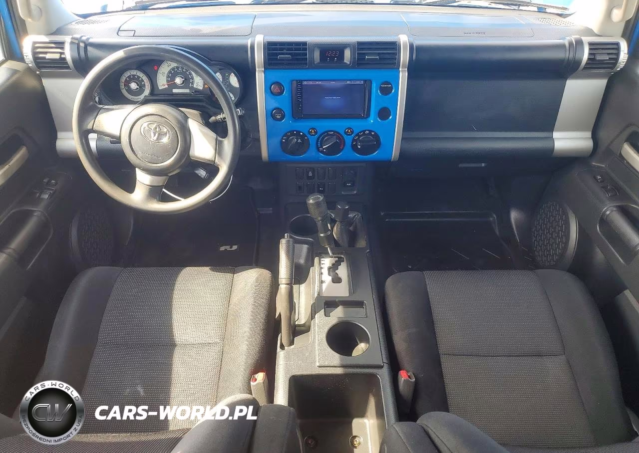 2007 Toyota Fj Cruiser Base VIN:JTEBU11F370026510 - 8