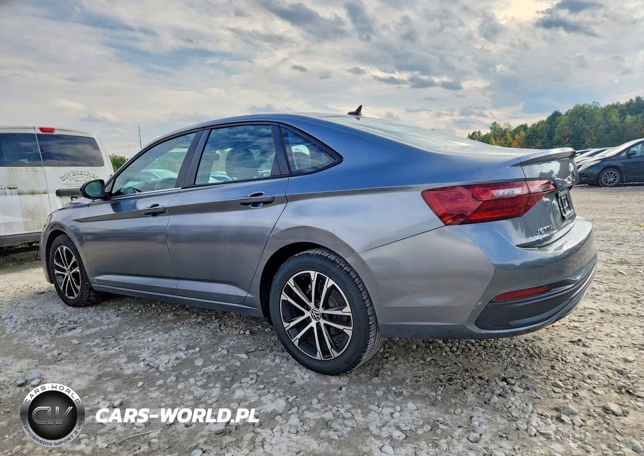 2023 Volkswagen Jetta Sport VIN:3VWAM7BUXPM021007 - 2